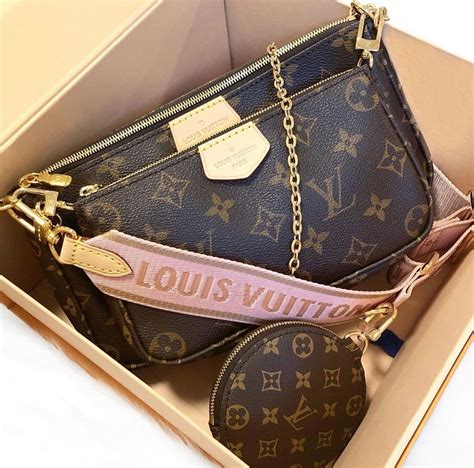 fake louis vuitton purse in newyorm